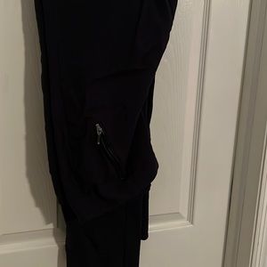 Zip pocket dress pant